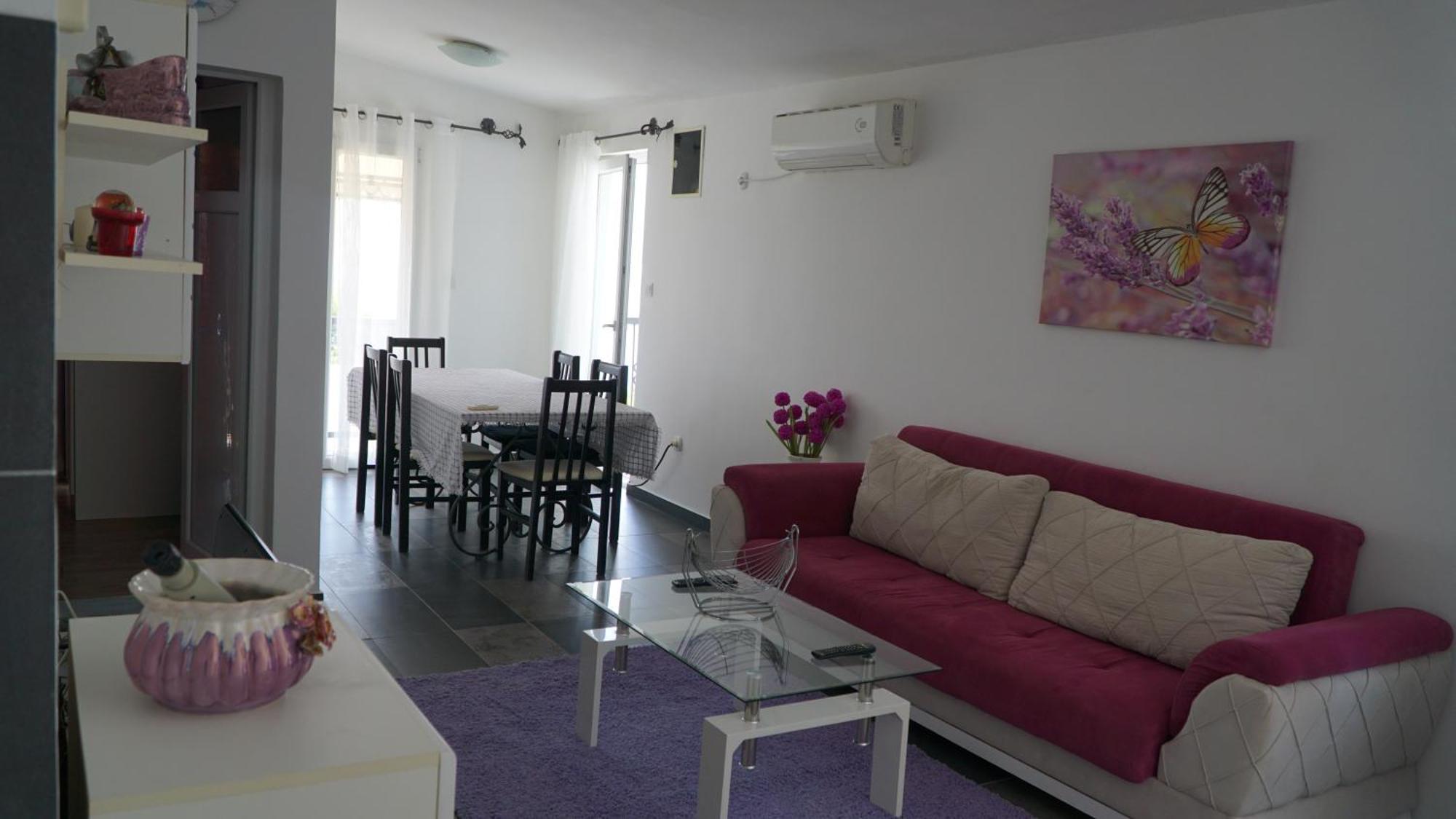 Apartments Pines Бар Екстериор снимка