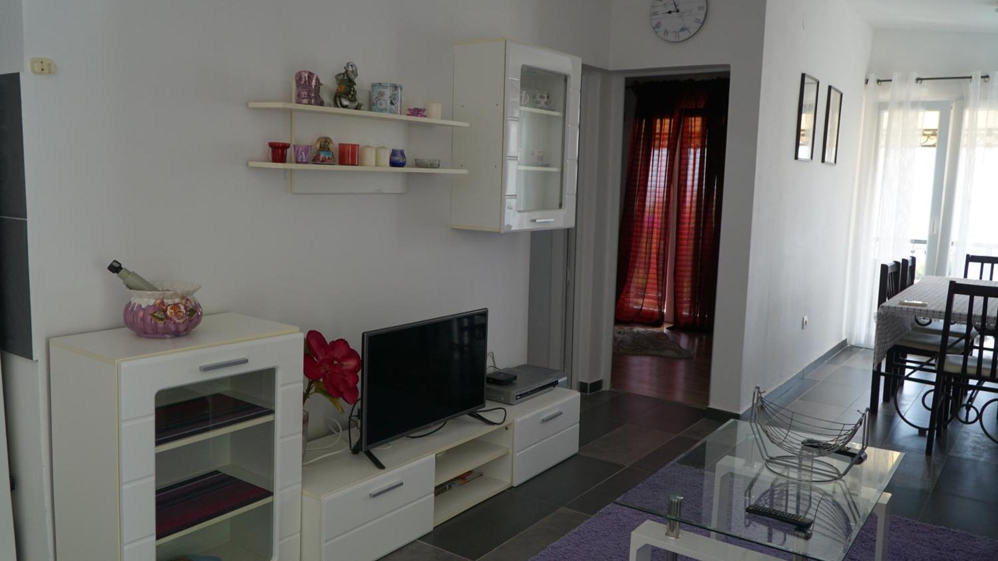 Apartments Pines Бар Екстериор снимка