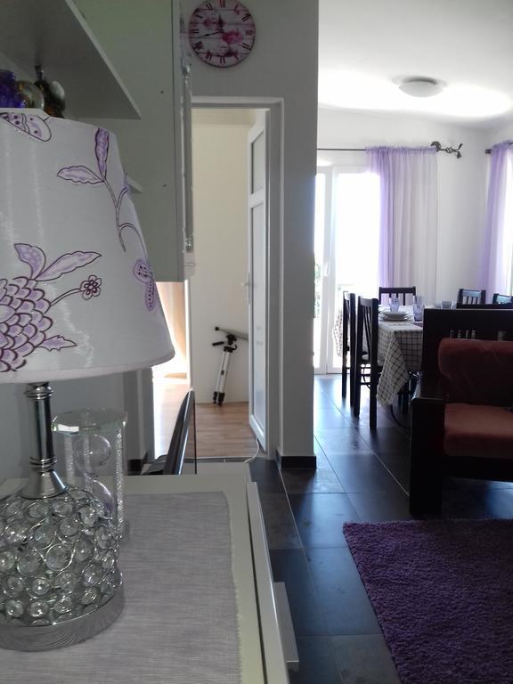 Apartments Pines Бар Екстериор снимка